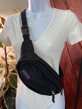 Fifth Avenue Fanny Pack